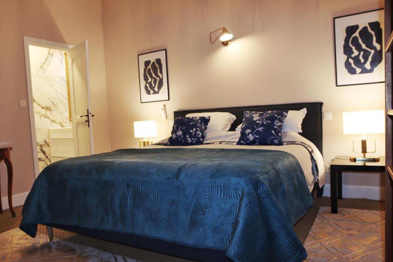 4 Star Historic Duplex Air Conditioned D'eglantine Apartment